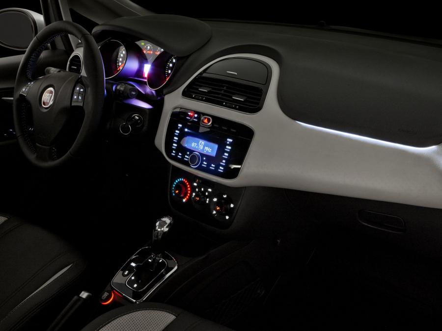  Fiat Punto 2012 года  (BR) (фото 13 из 25)